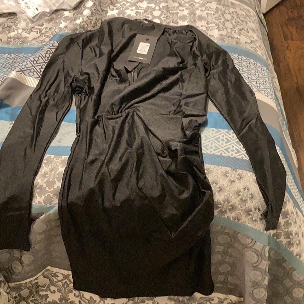 Black long sleeve dress!